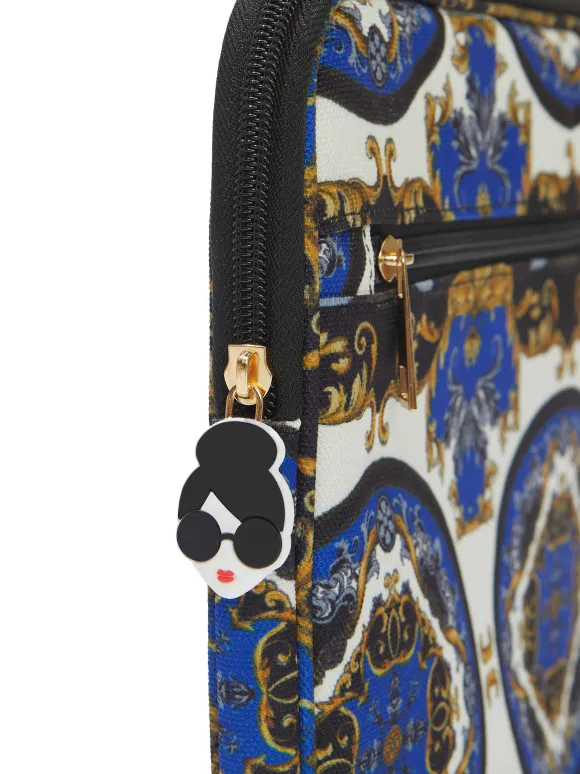 A+O X Fabfitfun Laptop Sleeve