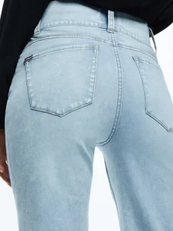 Beautiful Seamed Wide Leg Jean