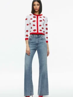 Daroda Kiss Crewneck Cropped Cardigan