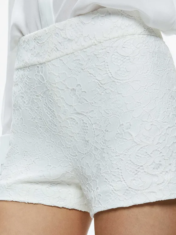 Dunn Lace Short