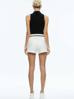 Esta Pleated Contrast Trim Short