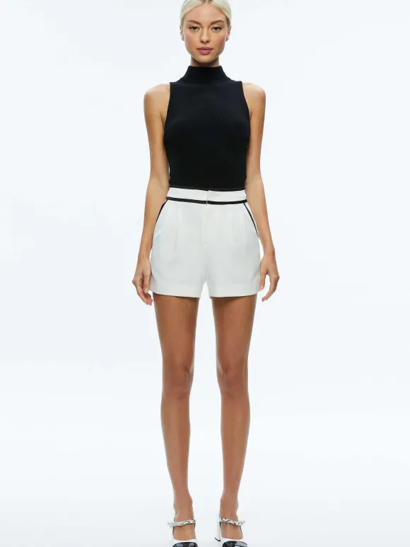 Esta Pleated Contrast Trim Short