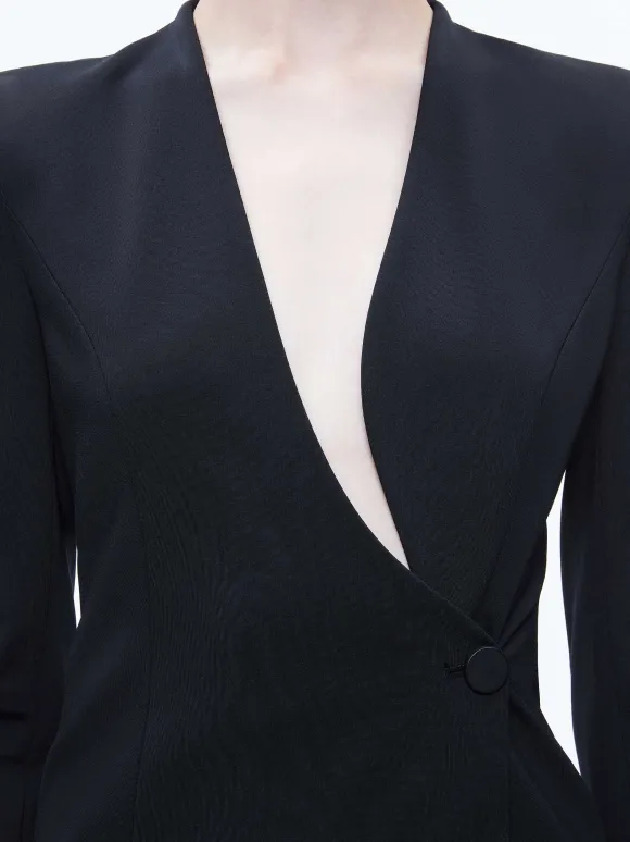 Lucien Curved V-Neck Fitted Blazer