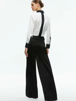 Willa Fitted Placket Top